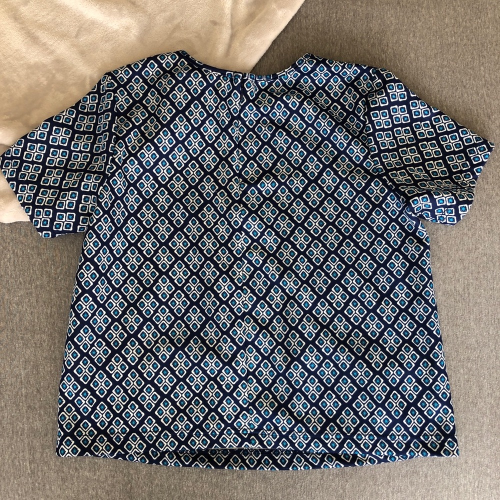 Piperlime patterned top - Picture 4 of 5